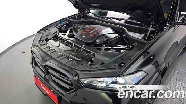 BMW X5M 2026 — photo 6