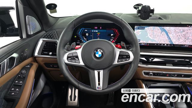 BMW X5M 2026 — photo 12