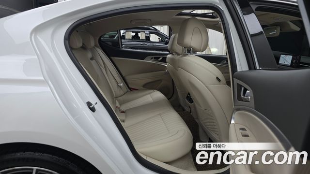 Genesis G70 2022 — photo 12