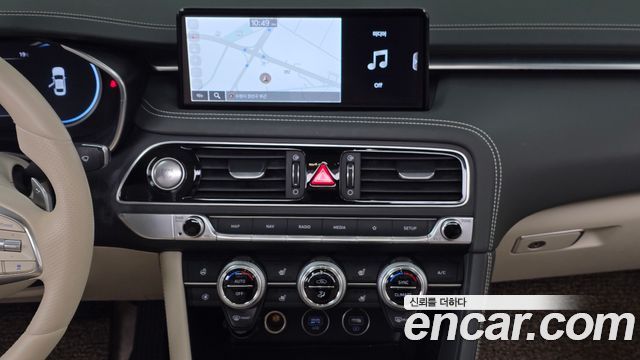Genesis G70 2022 — photo 14