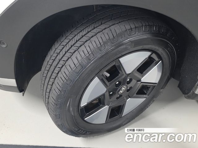 Hyundai Santafe 2024 — photo 7