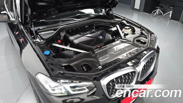 BMW X4 2025 — photo 6