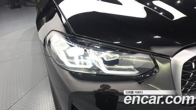 BMW X4 2025 — photo 8