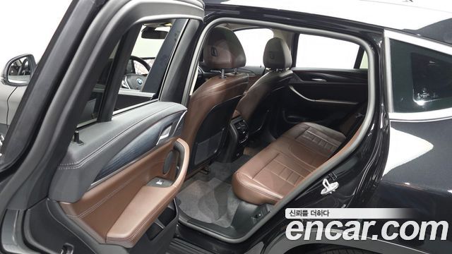 BMW X4 2025 — photo 16