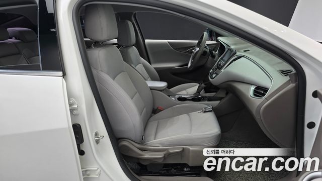 Chevrolet Korea Malibu 2017 — photo 11