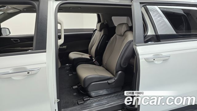 Kia Canival 2026 — photo 11