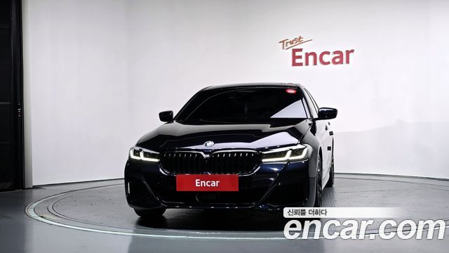 BMW 5-Series 2021 — photo 3