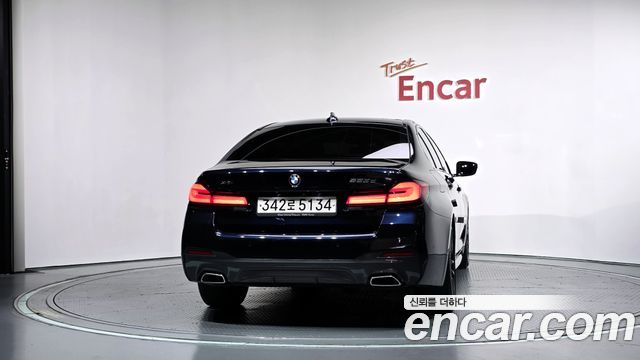 BMW 5-Series 2021 — photo 4