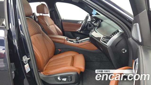 BMW X6 2023 — photo 17