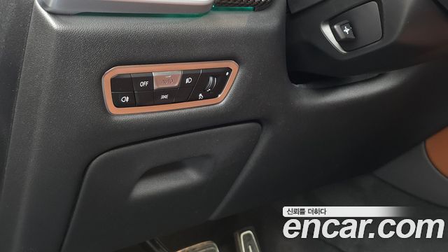 BMW X6 2023 — photo 27