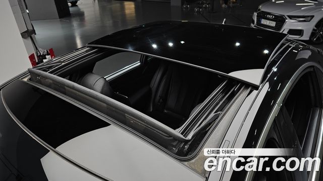 Mercedes-Benz S-Class 2018 — photo 37