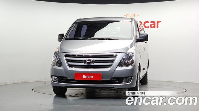 Hyundai Starex 2017 — photo 3