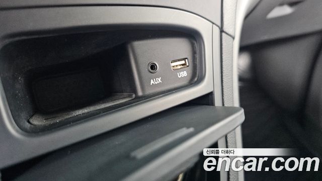 Hyundai Starex 2017 — photo 18