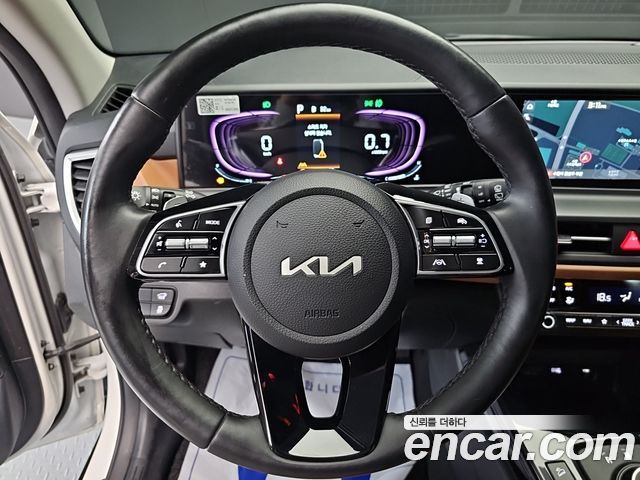 Kia Seltos 2023 — photo 11