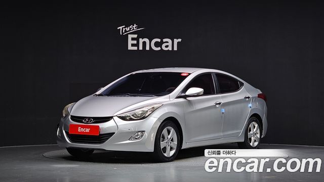 Hyundai AVANTE 2013 — photo 1