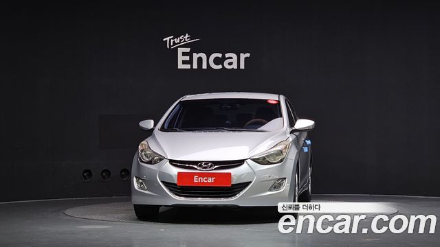 Hyundai AVANTE 2013 — photo 3