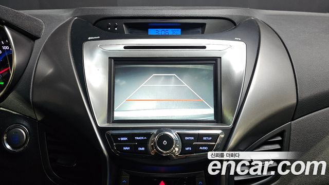 Hyundai AVANTE 2013 — photo 21