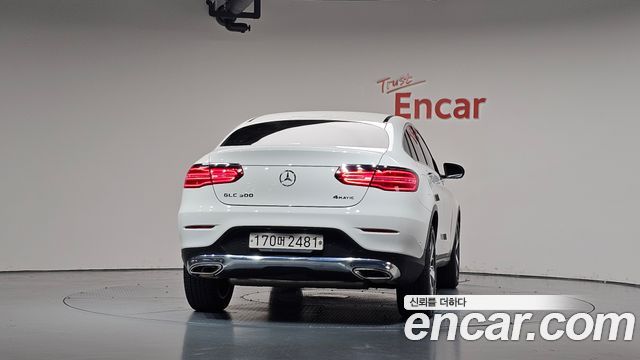 Mercedes-Benz GLC-Class 2019 — photo 4