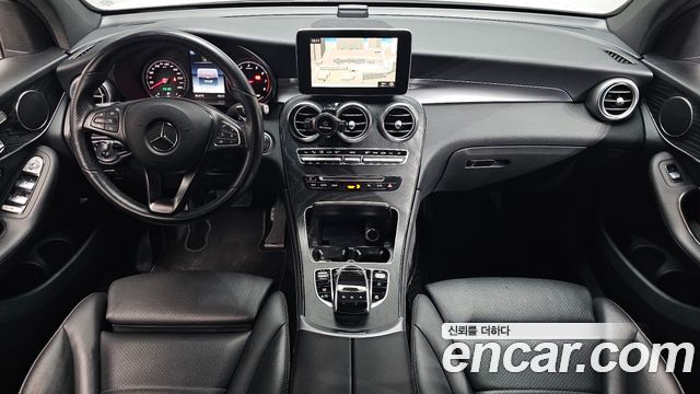 Mercedes-Benz GLC-Class 2019 — photo 10