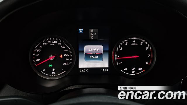 Mercedes-Benz GLC-Class 2019 — photo 11