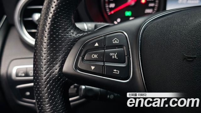 Mercedes-Benz GLC-Class 2019 — photo 20