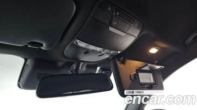 Mercedes-Benz GLC-Class 2019 — photo 31