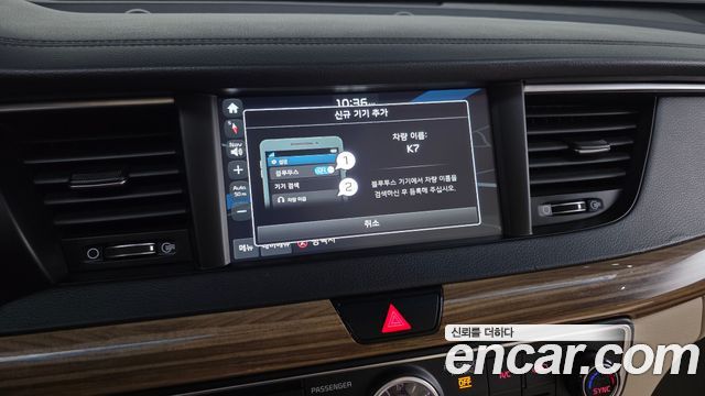 Kia K7 2018 — photo 21