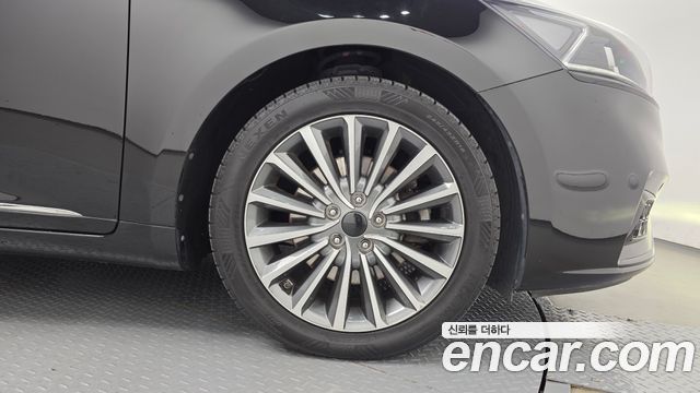 Kia K7 2018 — photo 7