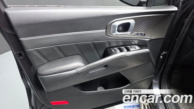 Kia Sorento 2021 — photo 14