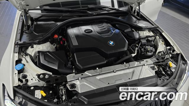 BMW 3-Series 2023 — photo 6