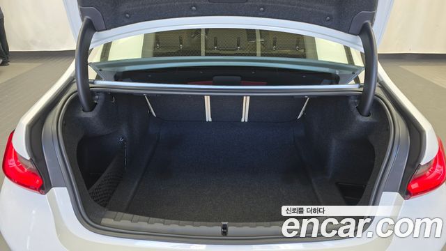 BMW 3-Series 2023 — photo 24