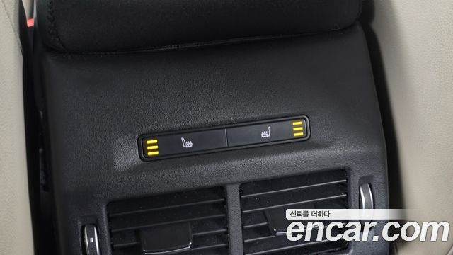 Land Rover Discovery Sport 2021 — photo 19