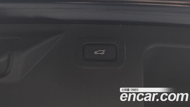 Land Rover Discovery Sport 2021 — photo 26