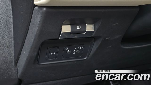 Land Rover Discovery Sport 2021 — photo 29