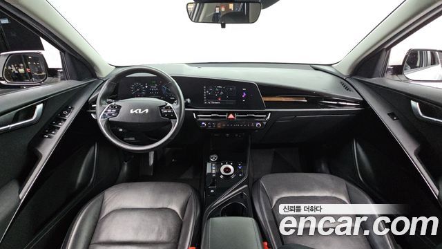 Kia Niro 2023 — photo 10