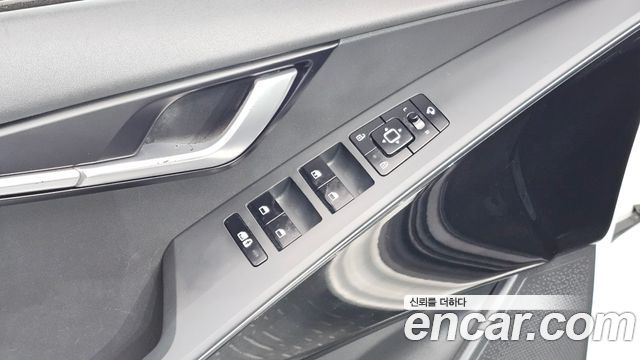 Kia Niro 2023 — photo 19