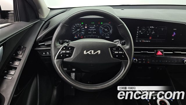 Kia Niro 2023 — photo 21
