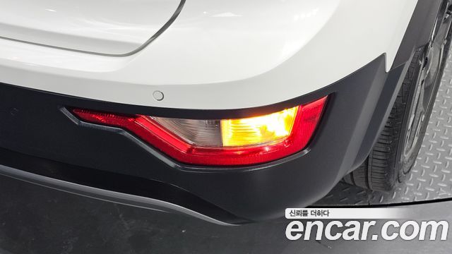 Kia Niro 2023 — photo 9
