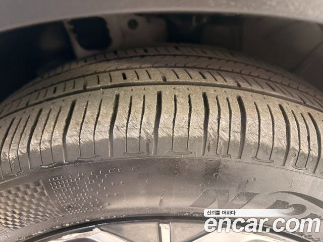 Kia Niro 2023 — photo 32