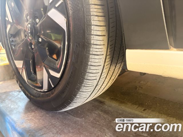 Kia Niro 2023 — photo 33