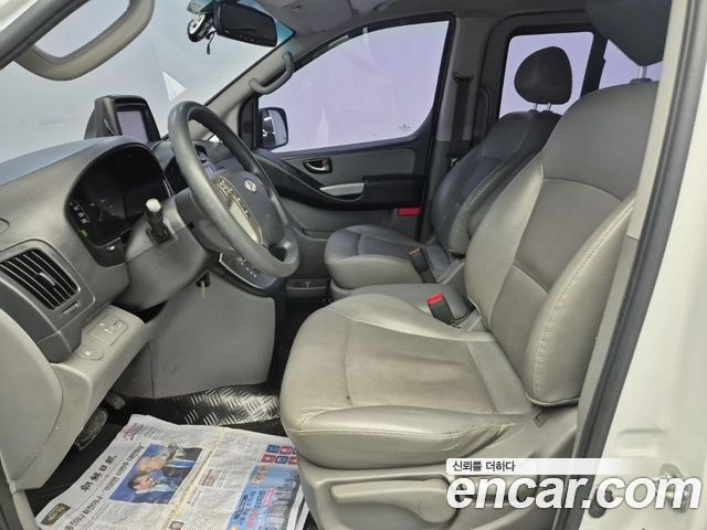 Hyundai Starex 2014 — photo 11
