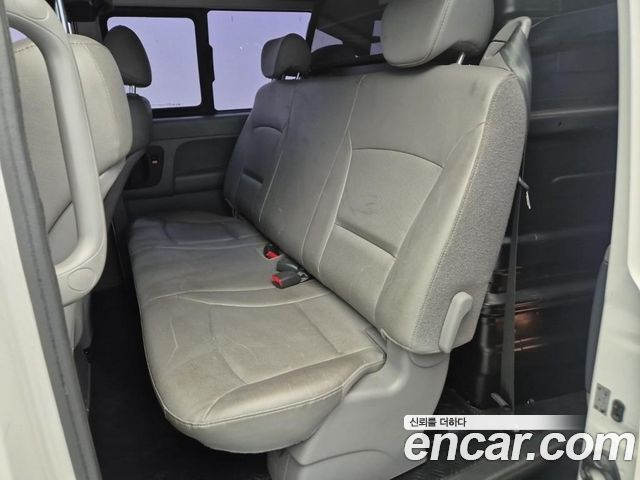 Hyundai Starex 2014 — photo 12