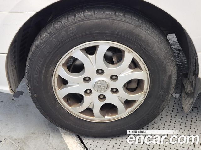 Hyundai Starex 2014 — photo 19