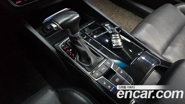 Kia K7 2017 — photo 9