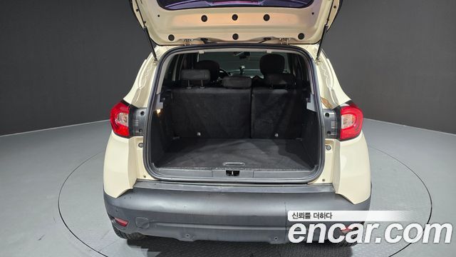 Renault Korea QM3 2015 — photo 20