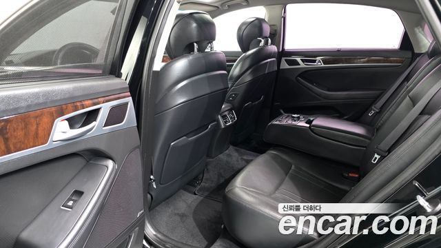 Hyundai Genesis 2014 — photo 11