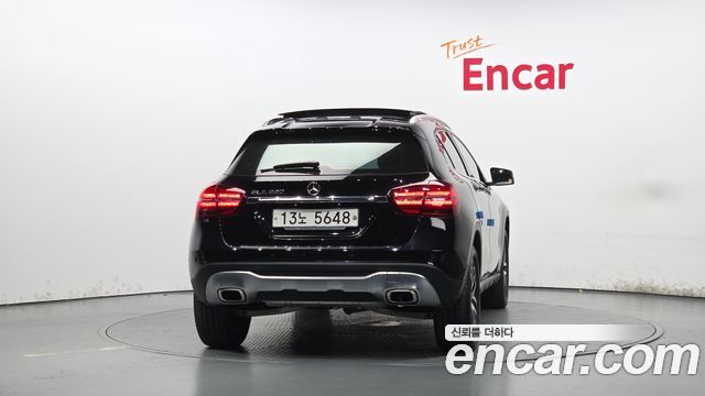 Mercedes-Benz GLA-Class 2019 — photo 4
