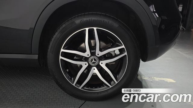 Mercedes-Benz GLA-Class 2019 — photo 7