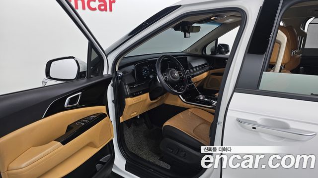 Kia Canival 2021 — photo 13