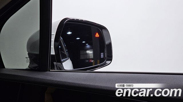 Kia Canival 2021 — photo 37